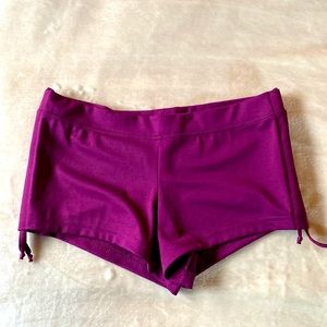 Mika yoga shorts - NEVER WORN